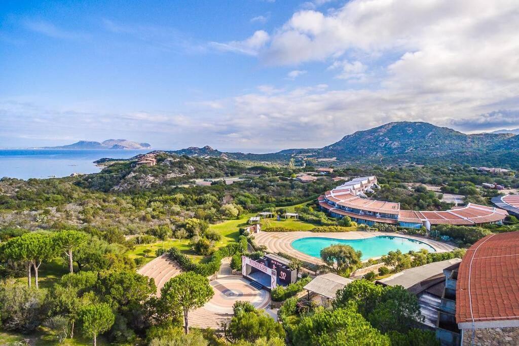Boho Chic Beach Resort In Sardegna Porto Istana Dış mekan fotoğraf