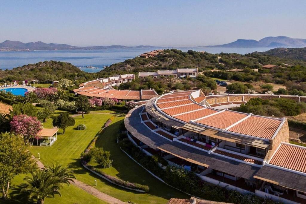 Boho Chic Beach Resort In Sardegna Porto Istana Dış mekan fotoğraf